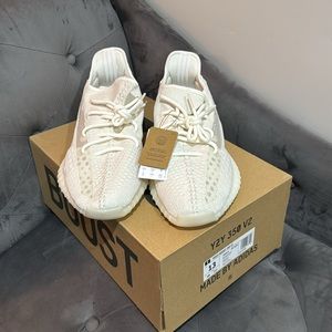 YZY 350 V2 - Yeezy Boost 350 V2 Bone made by Adidas Off White